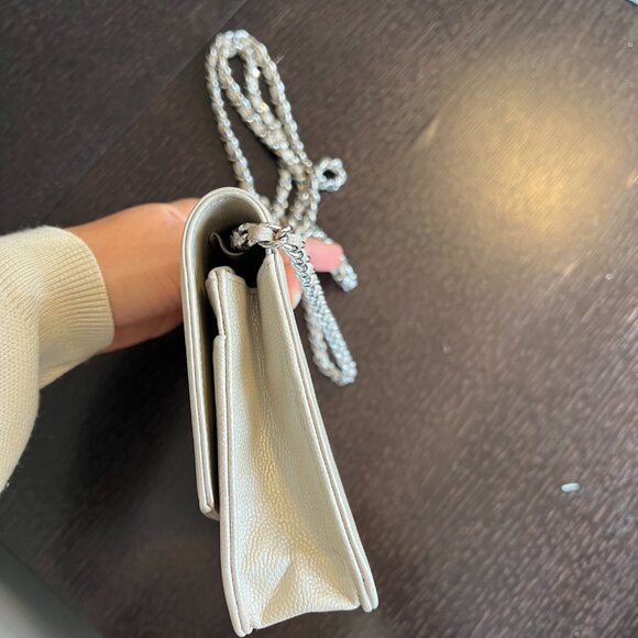 Chanel 2009 Pearl White Sevruga Caviar Leather Wallet On Chain Bag - Picture 4 of 8